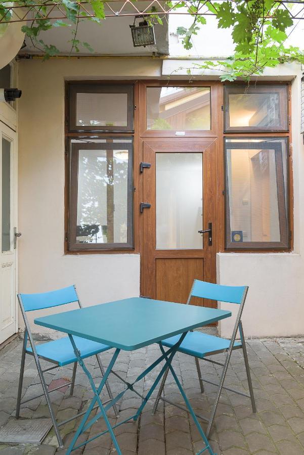 Center Walking Apartment And Room Bucarest Exterior foto