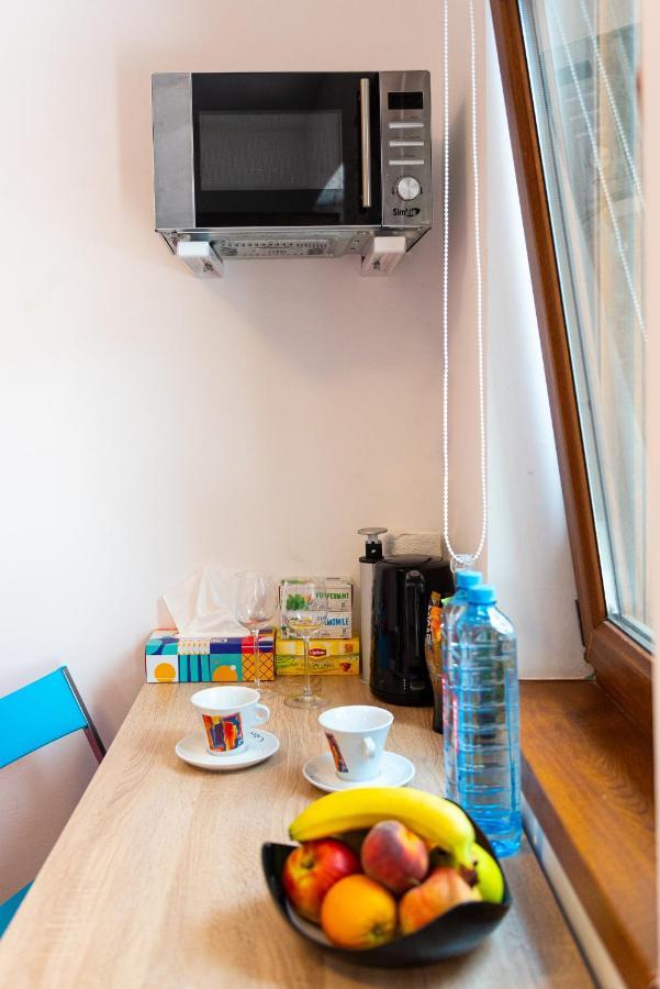 Center Walking Apartment And Room Bucarest Exterior foto