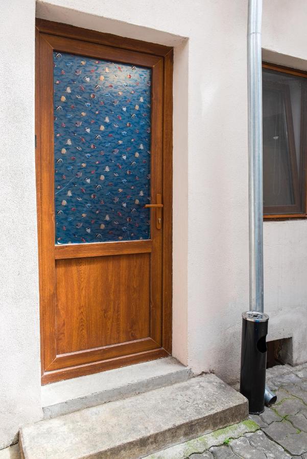 Center Walking Apartment And Room Bucarest Exterior foto