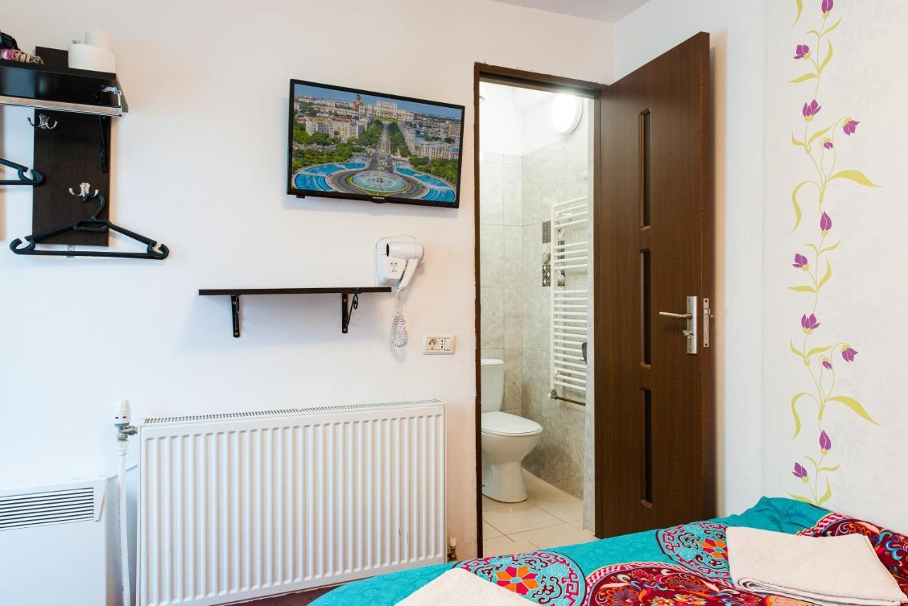 Center Walking Apartment And Room Bucarest Exterior foto